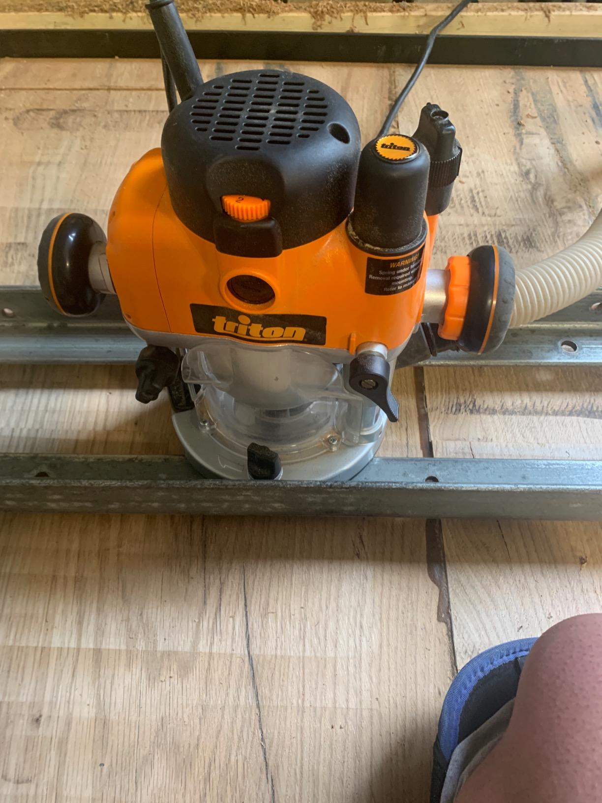 Triton TRA001 3-1/4 HP Dual Mode Precision Plunge Router customer photo 1