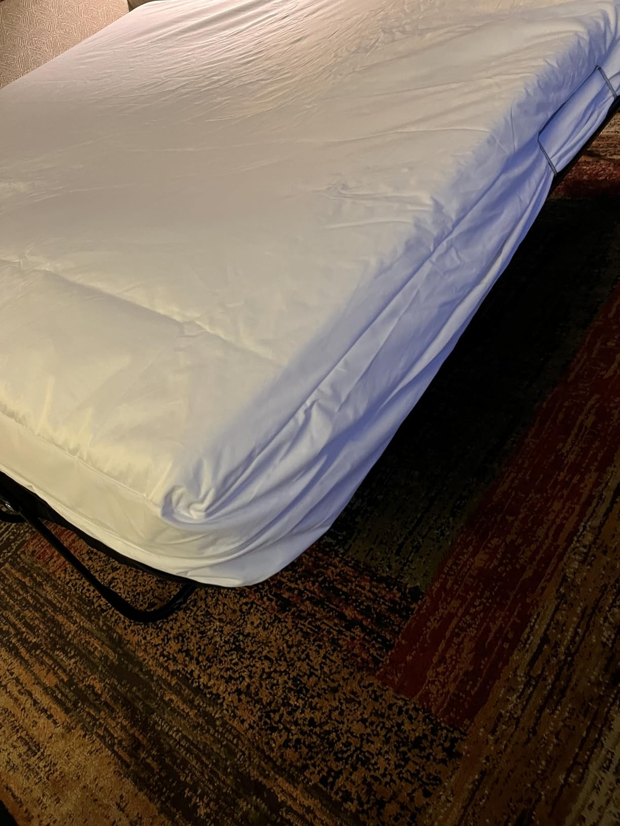 Guardmax Queen Mattress Protector Zippered, Bed Bug Mattress Cover customer photo 1