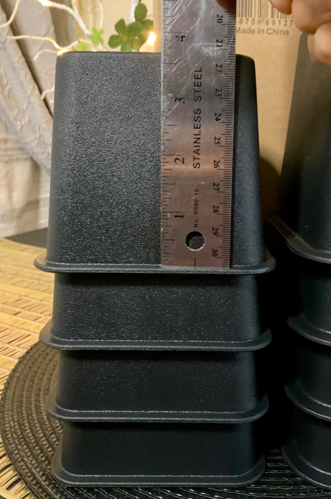Home It Adjustable Bed Risers - Elevation in 3, 5 or 8 Inch - 4 Pack, Black customer photo 2