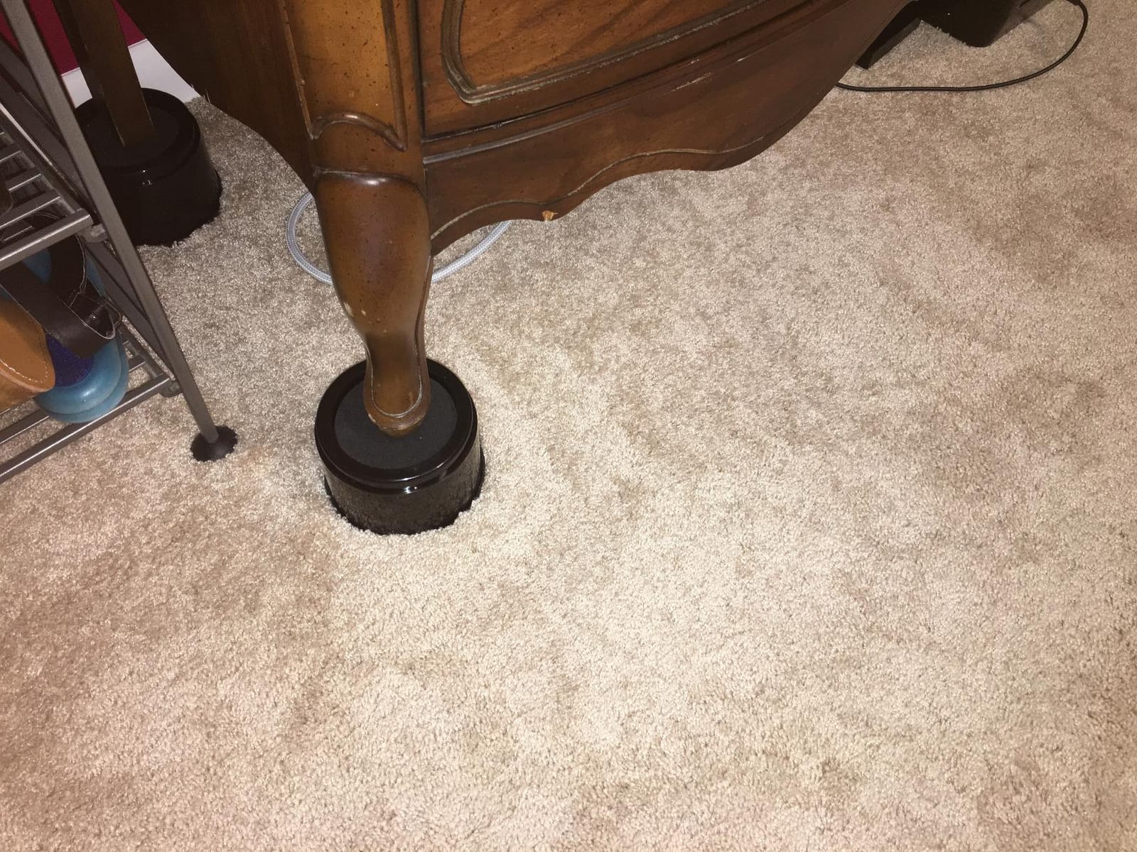 iPrimio Bed Risers 3