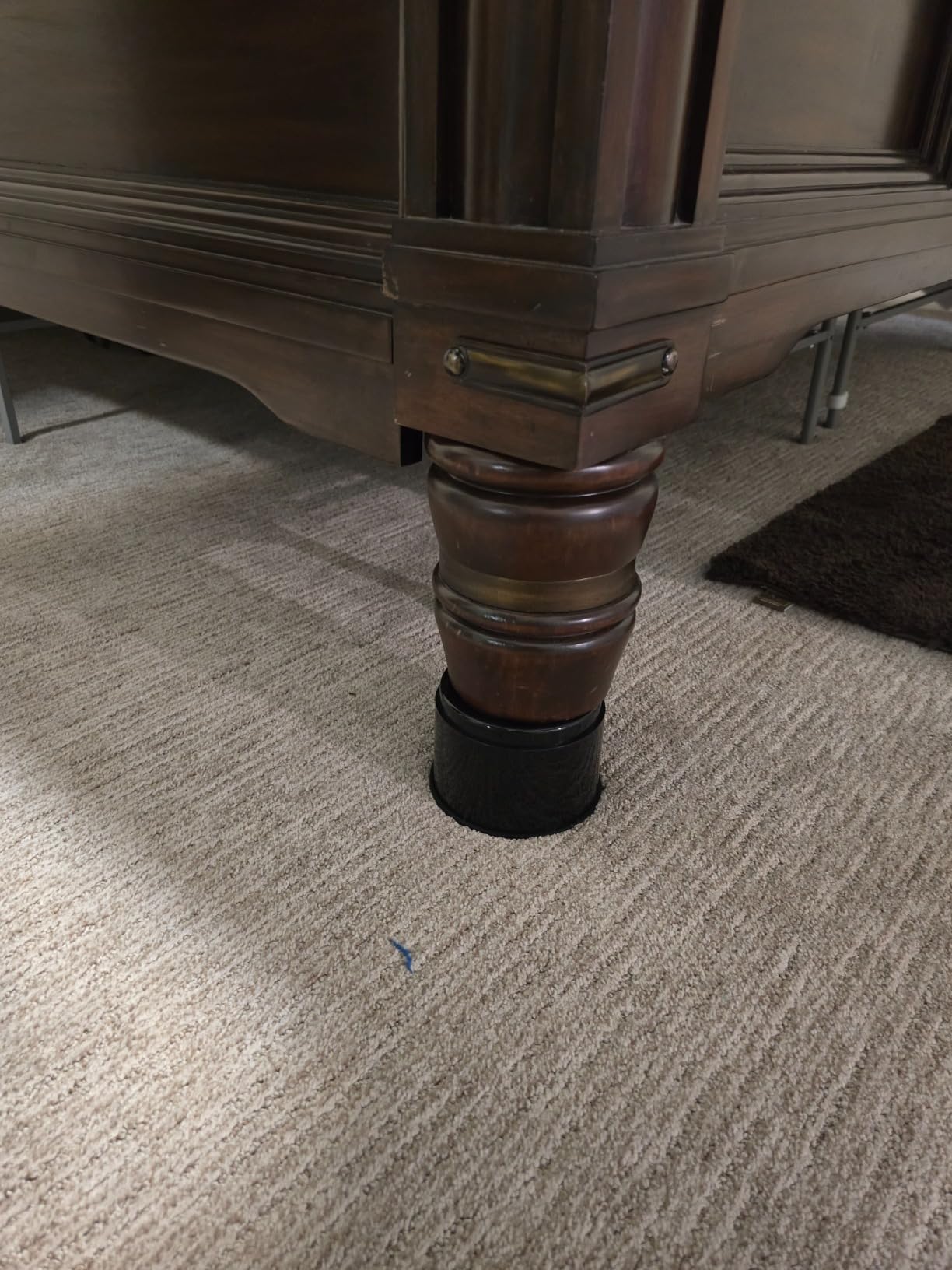 iPrimio Bed Risers 3