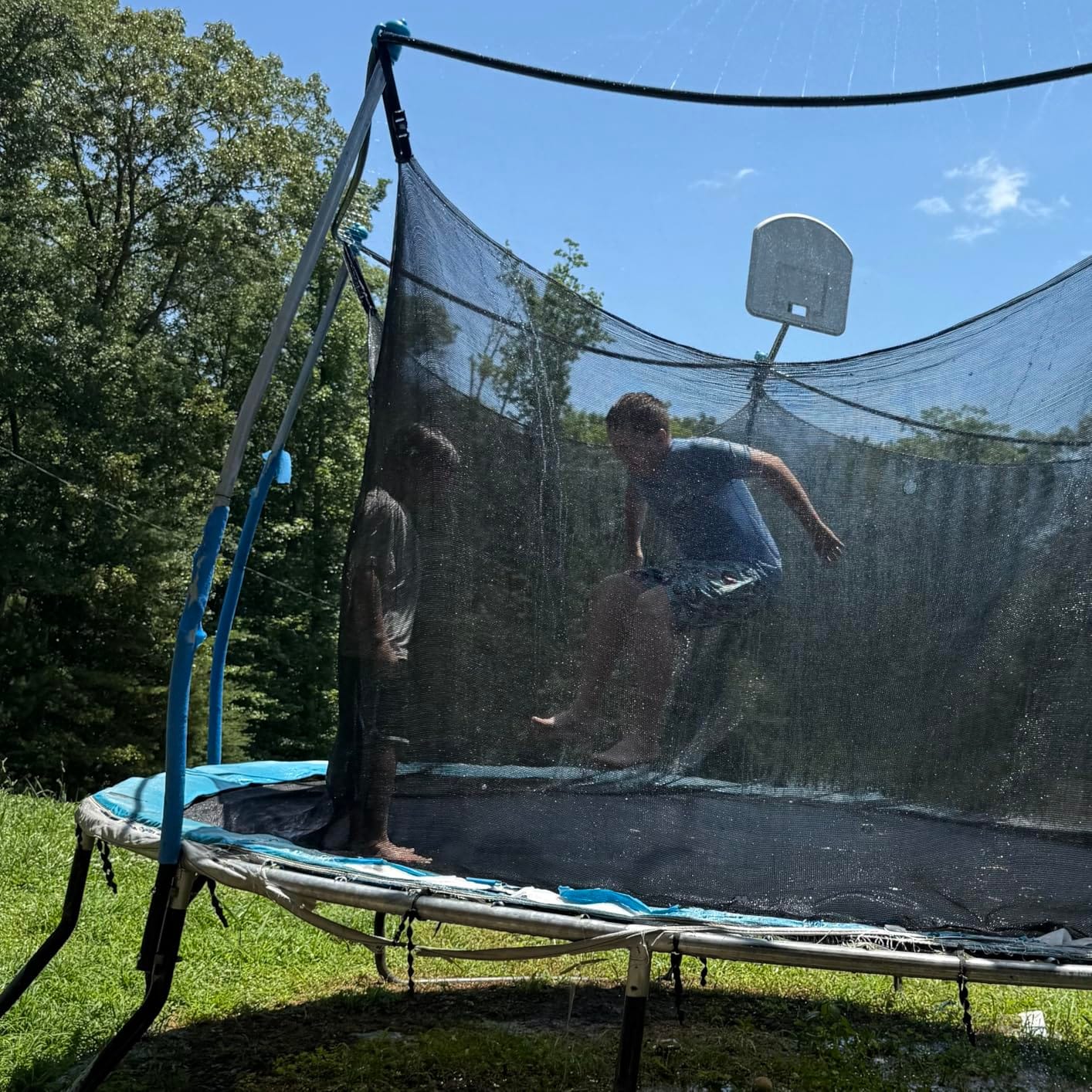Bobor Trampoline Sprinkler for Kids, Outdoor Trampoline Water Sprinklers, Backyard Summer Water Toys, Outside Trampoline Accessories for Yard Backyard Water Fun (39ft) customer photo 2