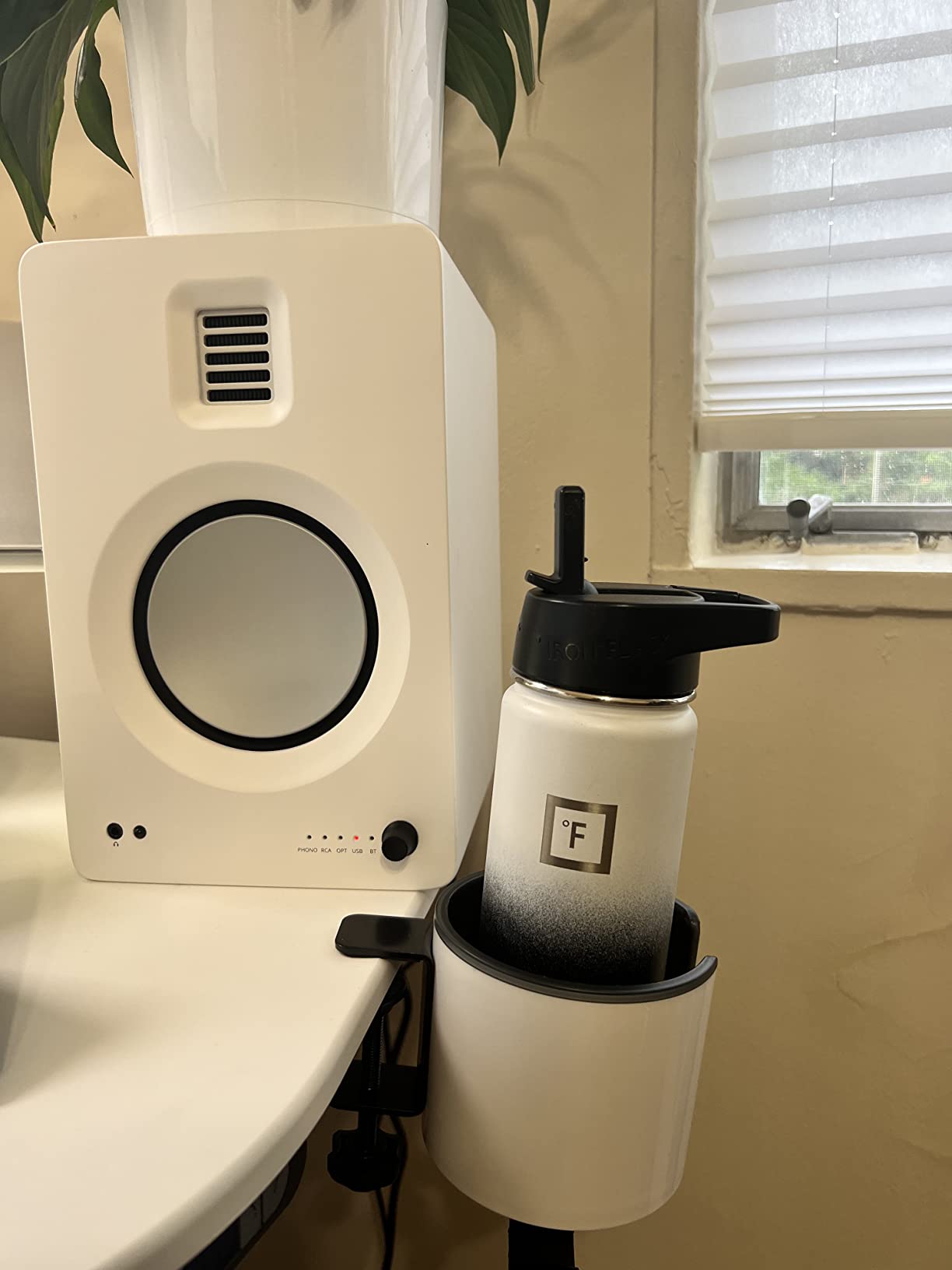 Kanto TUK Powered Speaker with Headphone Out | Built-in USB DAC | Dedicated RCA with Phono Pre-amp | Bluetooth | AMT Tweeter | 5.25