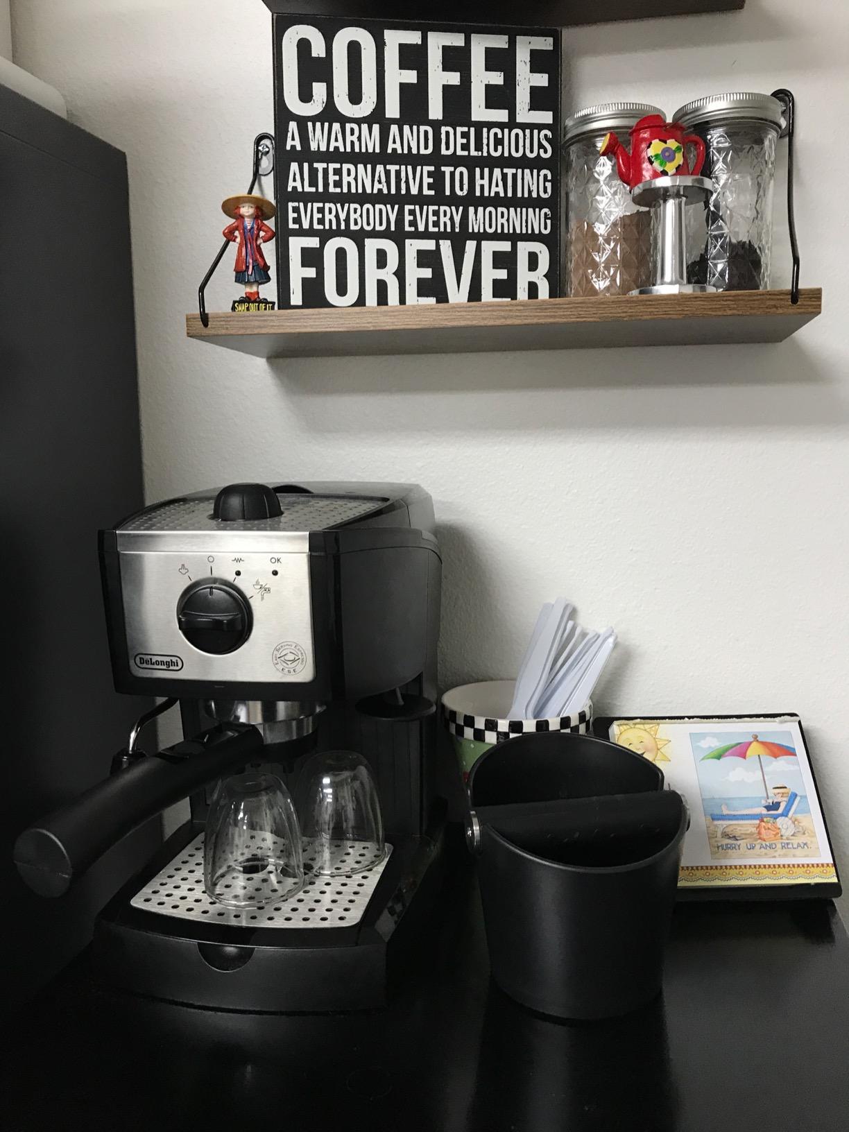 Coffee Knock Box, Espresso Knock Box, Coffee Bin, Espresso Dump Bin, 4.8 Inch Shock-Absorbent Durable Barista Style Espresso Knock Box with Removable Metal Knock Bar and Non-Slip Base(Round) customer photo 1