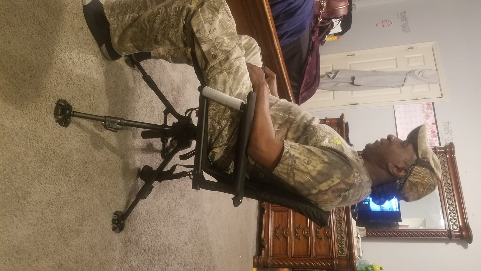 TIDEWE Hunting Chair with Seat Cover, 360° Silent Swivel Seat customer photo 1