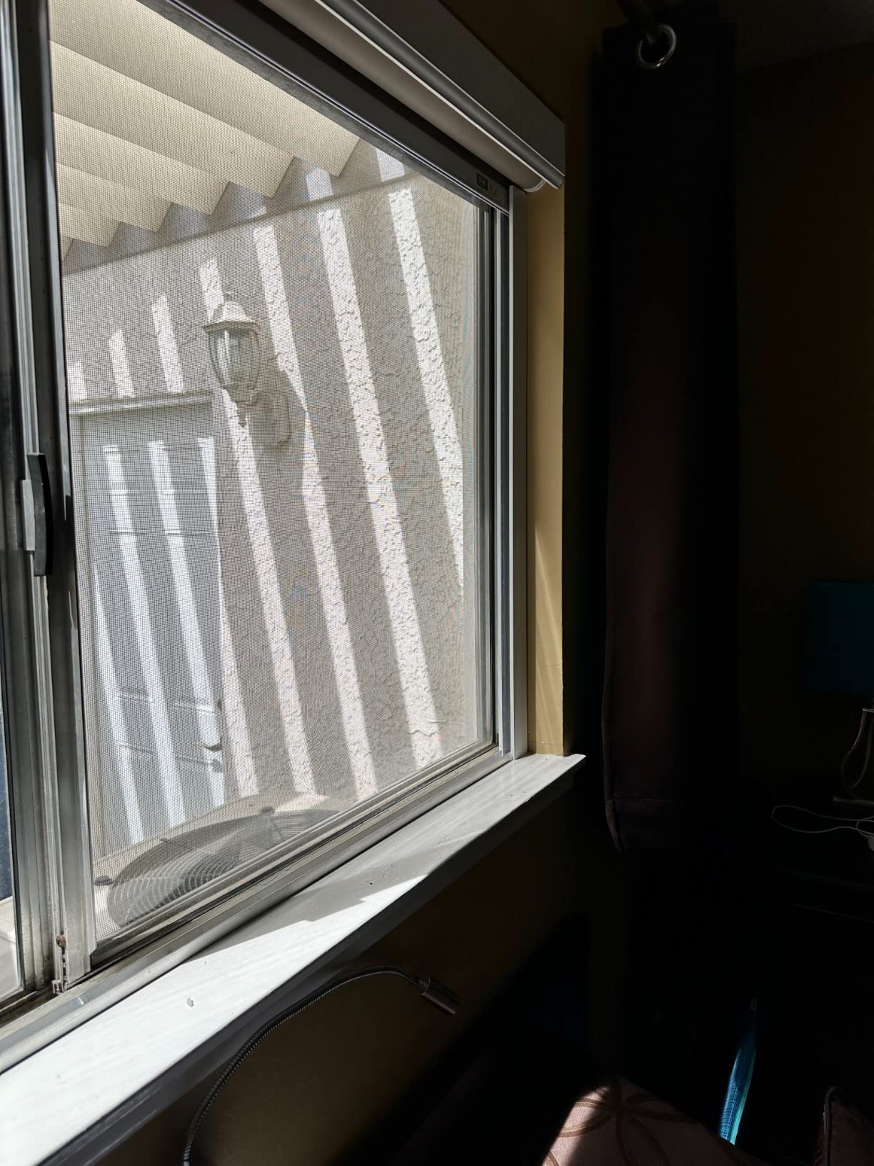 ZSHINE Motorized Blackout Roller Shades Remote Control Rechargeable(82010M) customer photo 2