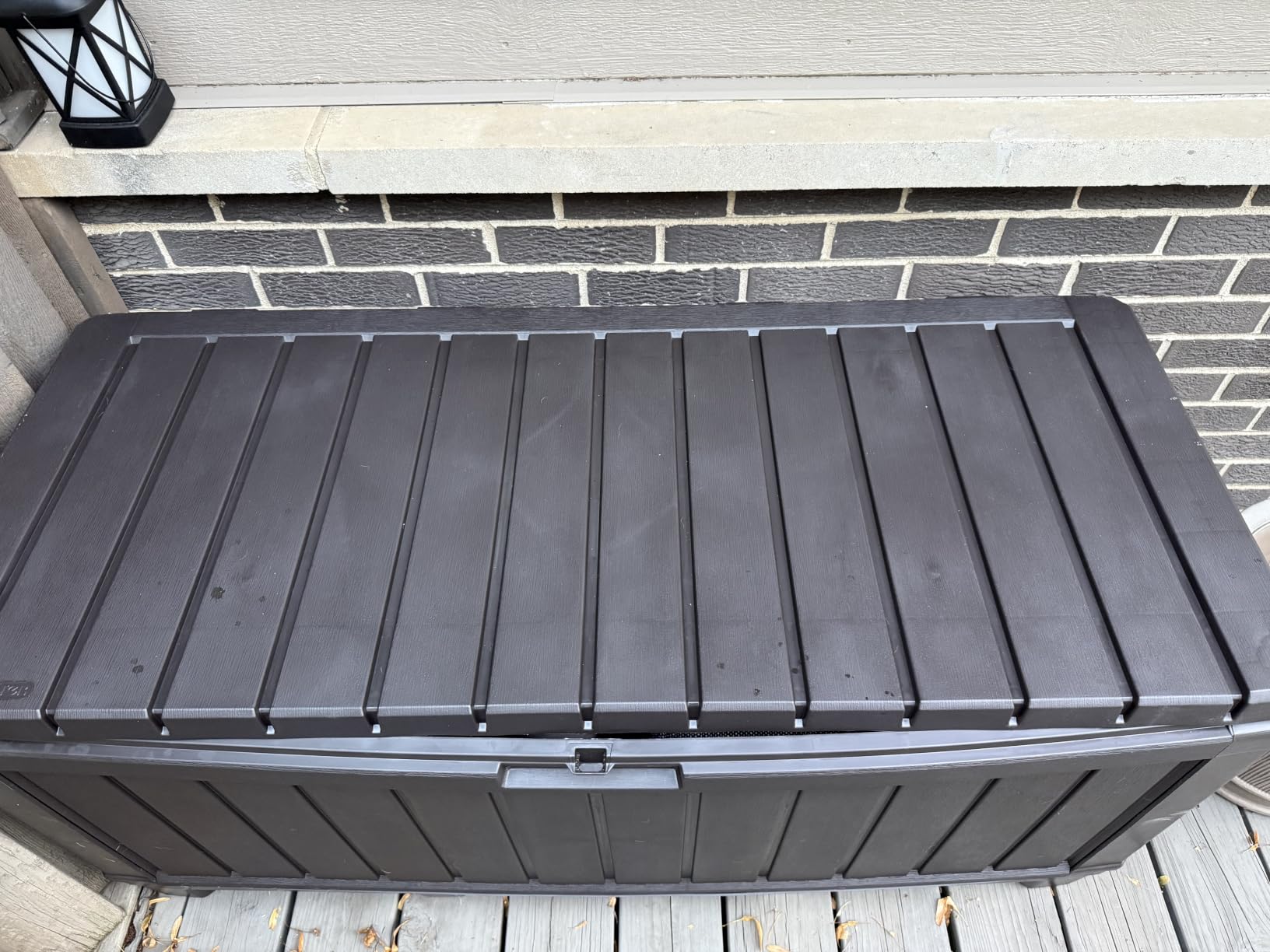 Keter Kentwood 92 Gal Outdoor Storage Box for Patio and Pool Accessories customer photo 2