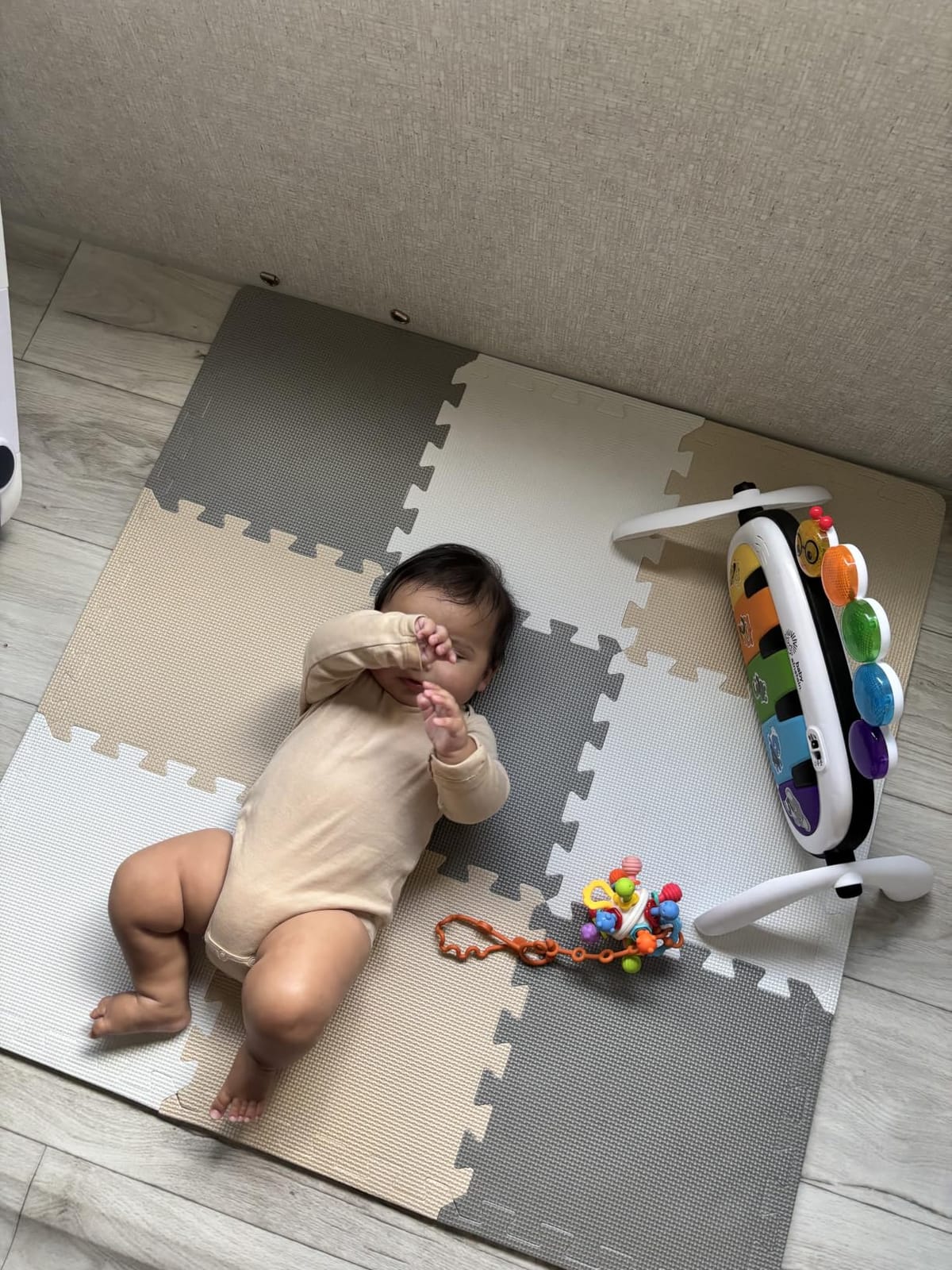 MioTetto Baby Play Mat, Soft Foam Floor Tiles for Kids. Adjustable Interlocking Foam Tiles, Fits with 74x74 Playpen Baby mat for Crawling & Development, Safe & Non-Toxic Playmat for Babies 6-12 Months customer photo 1