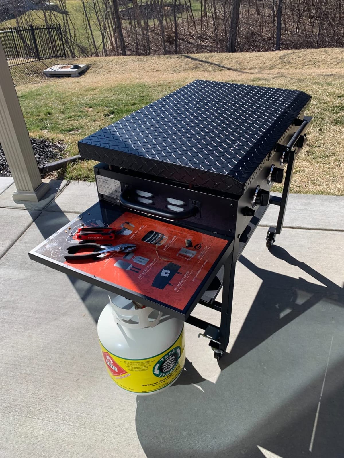 HECASA Outdoor 36”Griddle Grill Hard Cover Lid with Handle Aluminum Black customer photo 2