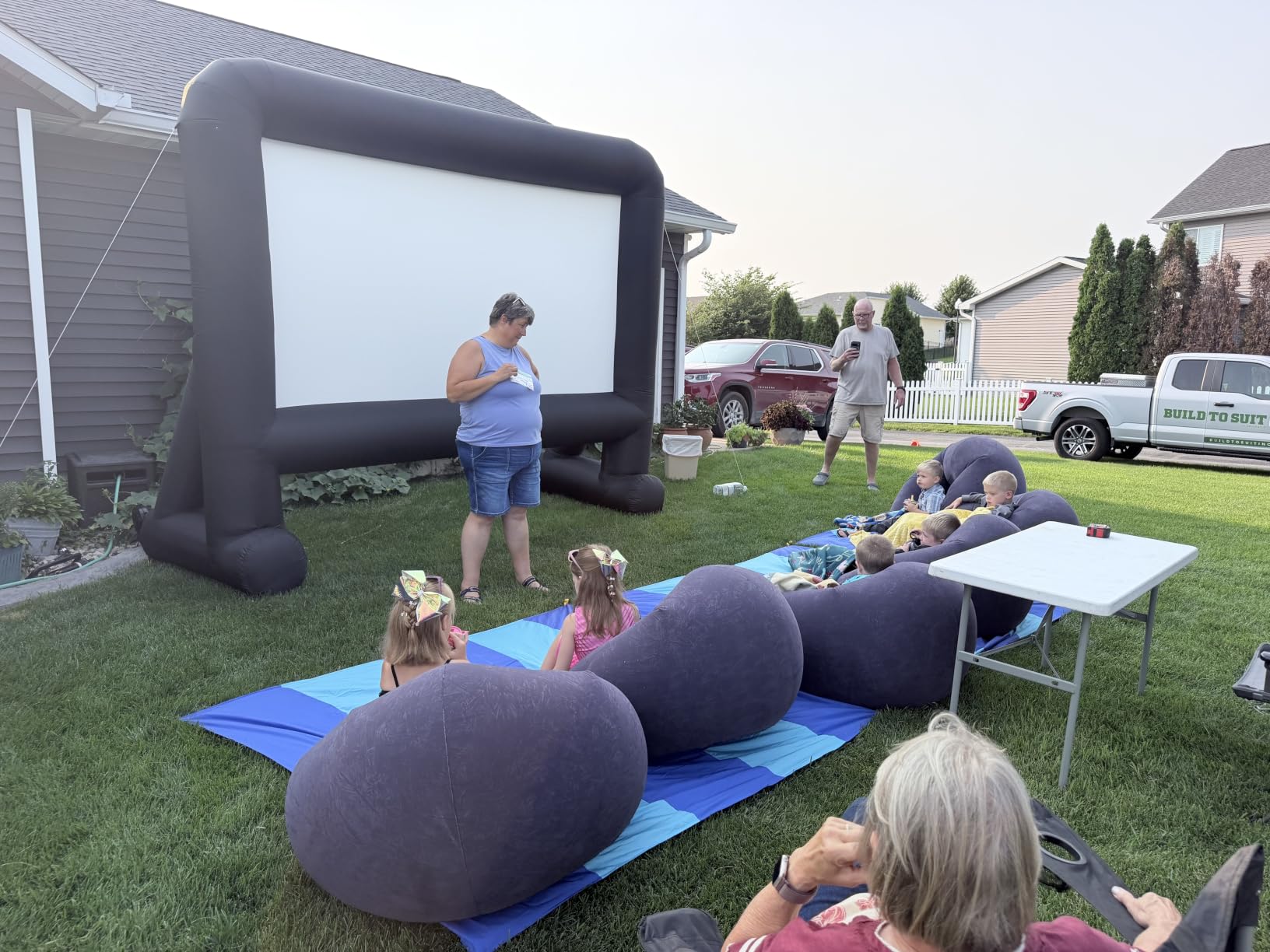 GZKYYLEGS 16 Feet Inflatable Movie Screen Outdoor, Indoor Projection Screen customer photo 1