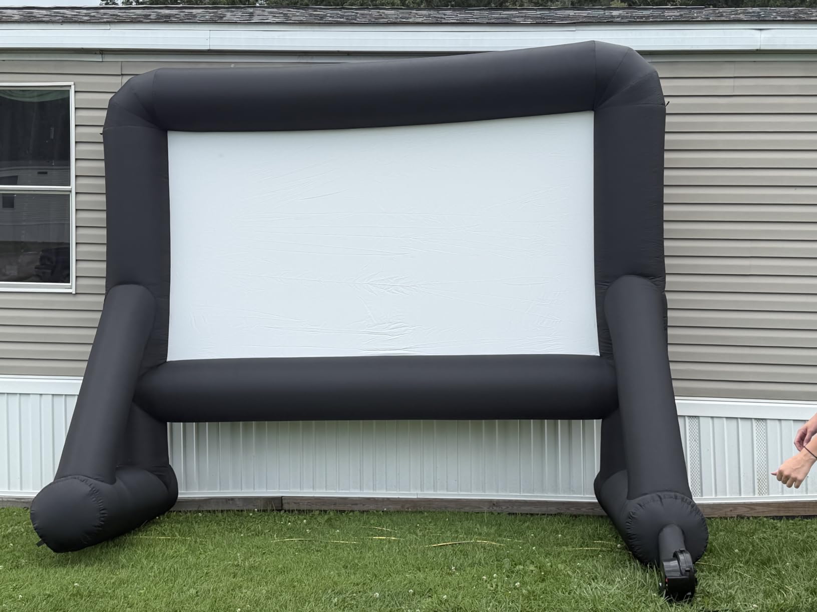GZKYYLEGS 16 Feet Inflatable Movie Screen Outdoor, Indoor Projection Screen customer photo 2
