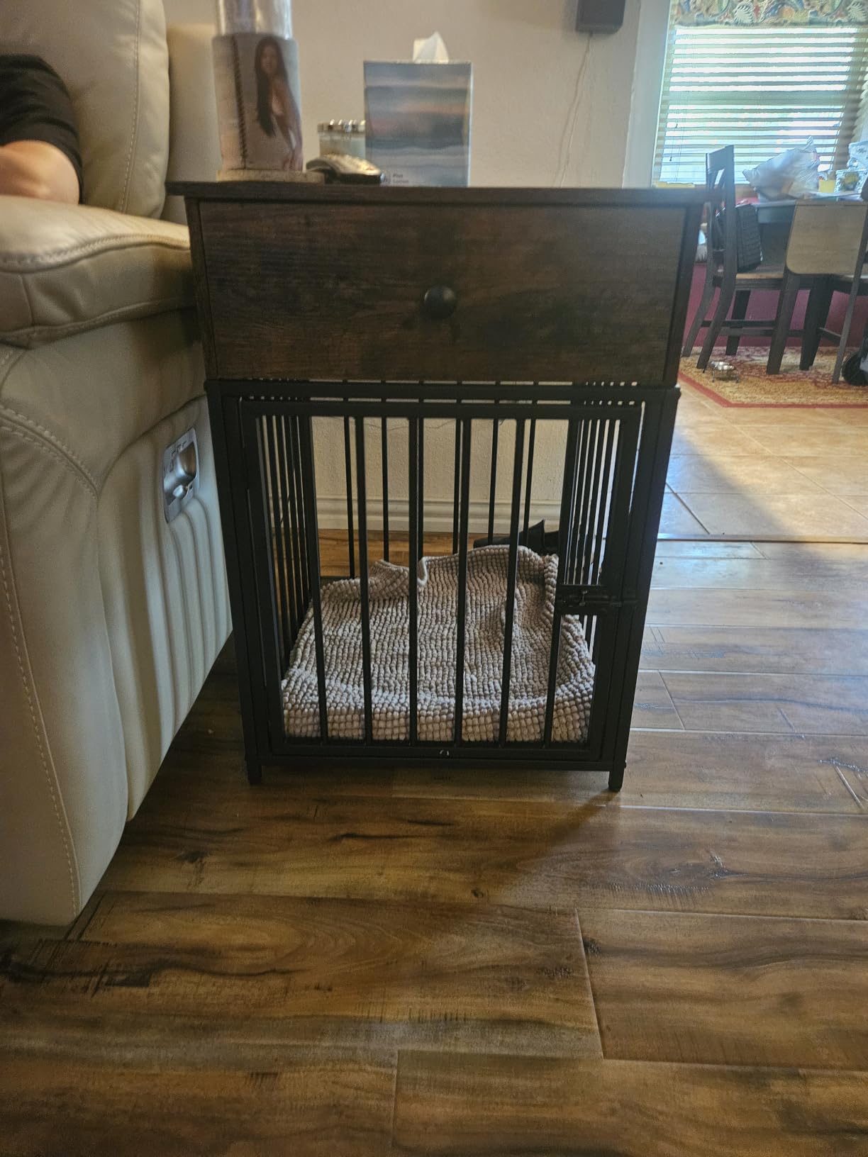 HOOBRO Dog Crate Furniture, Wooden Dog House, Decorative Dog Kennel with Drawer, Indoor Pet Crate End Table for Small Dog, Steel-Tube Puppy Cage, Chew-Proof, Rustic Brown and Black BF01GW03 customer photo 2