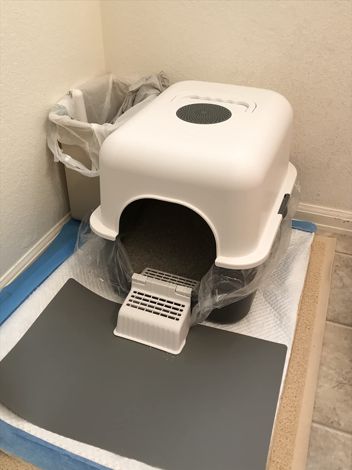 Sfozstra Enclosed Cat Litter Box: Odor Control Leak Resistant Design customer photo 2
