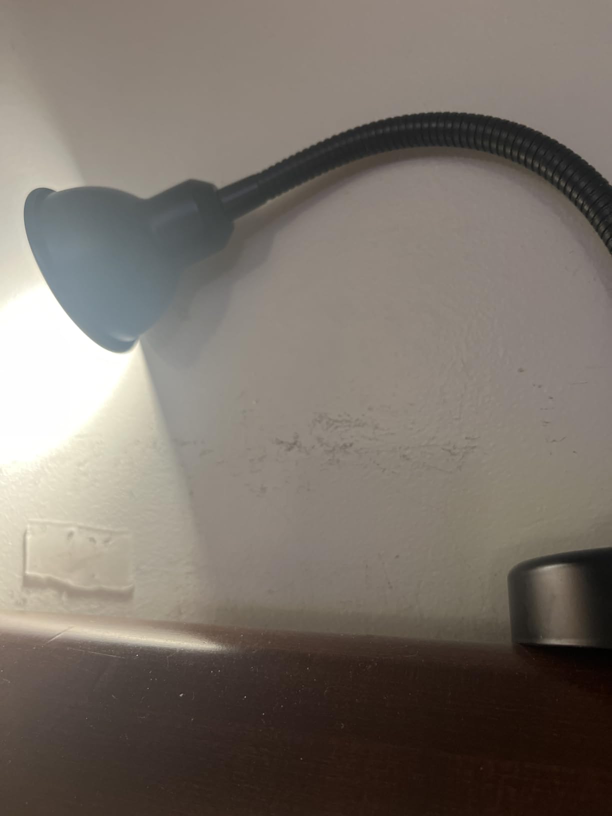 Solfres Patented Innovative Design Headboard Reading Light. No Drilling Golden Book Light for Bedtime Reading. Dimmable LED Book Reading Lamp with Bulb. Movable & Flexible, Black customer photo 1