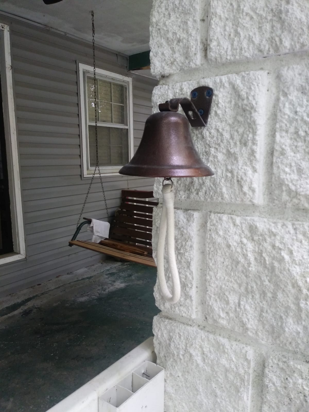 Black Hanging Dinner Bell with Outdoor Mount, Indoor Use, Nautical/Door/Church Design, Rope Included customer photo 2