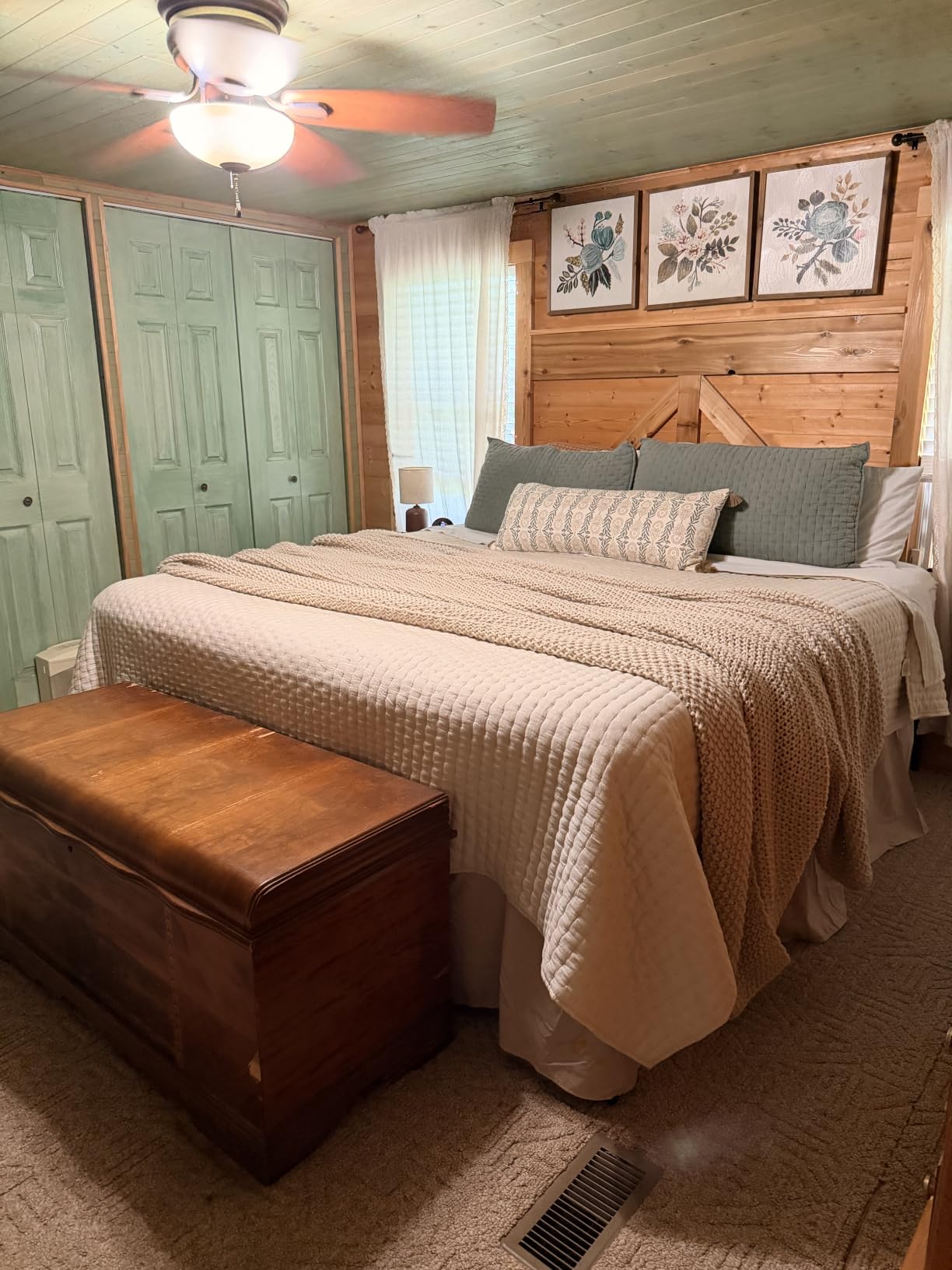 NEW JETO Metal Bed Frame,King Size Bed Frame with Storage Space,18 Inch customer photo 1