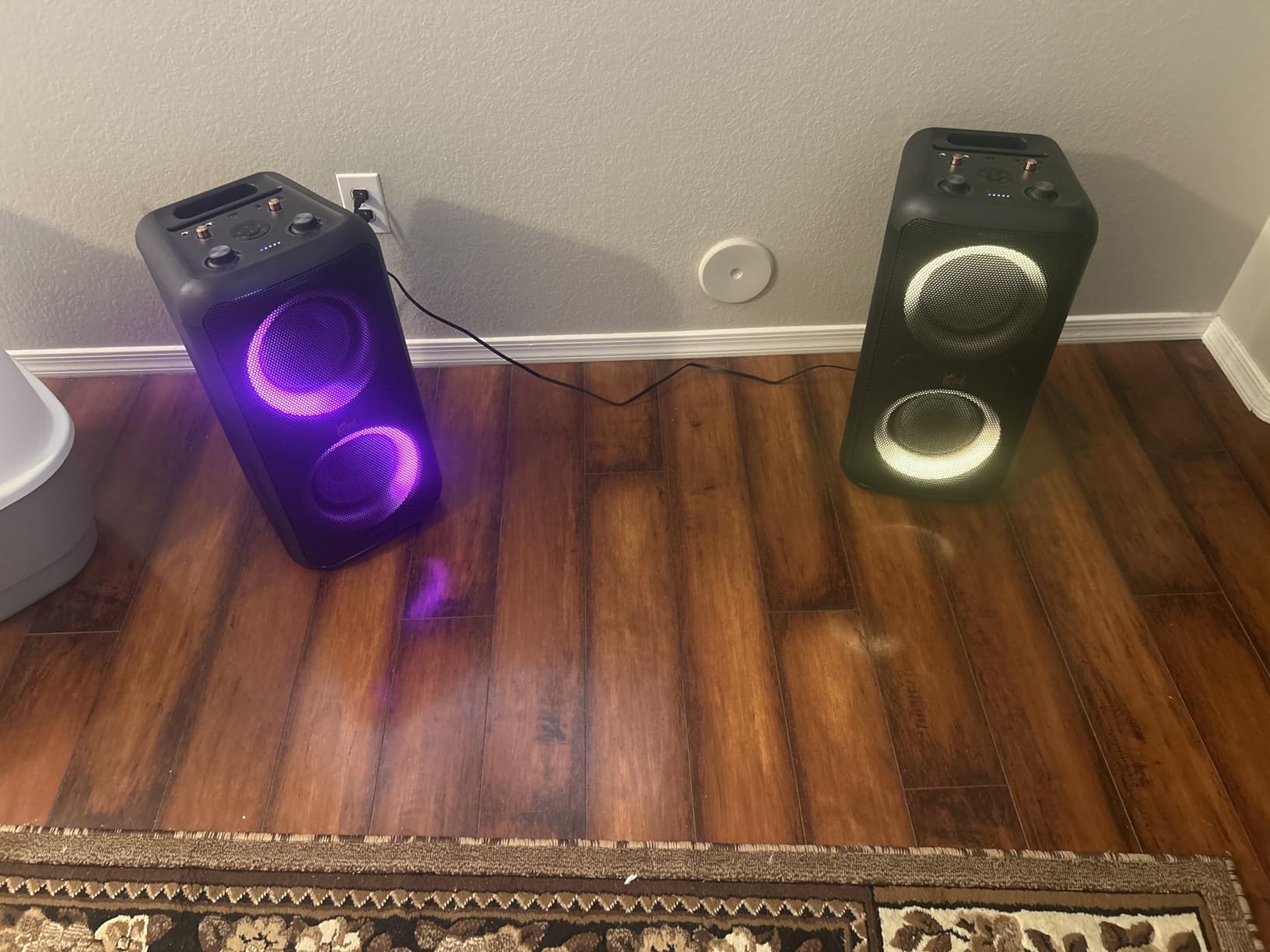 Klipsch Gig XXL, Black - Portable Wireless Bluetooth Speaker - Multiple Color Modes - Bass Boost - Two 6.5