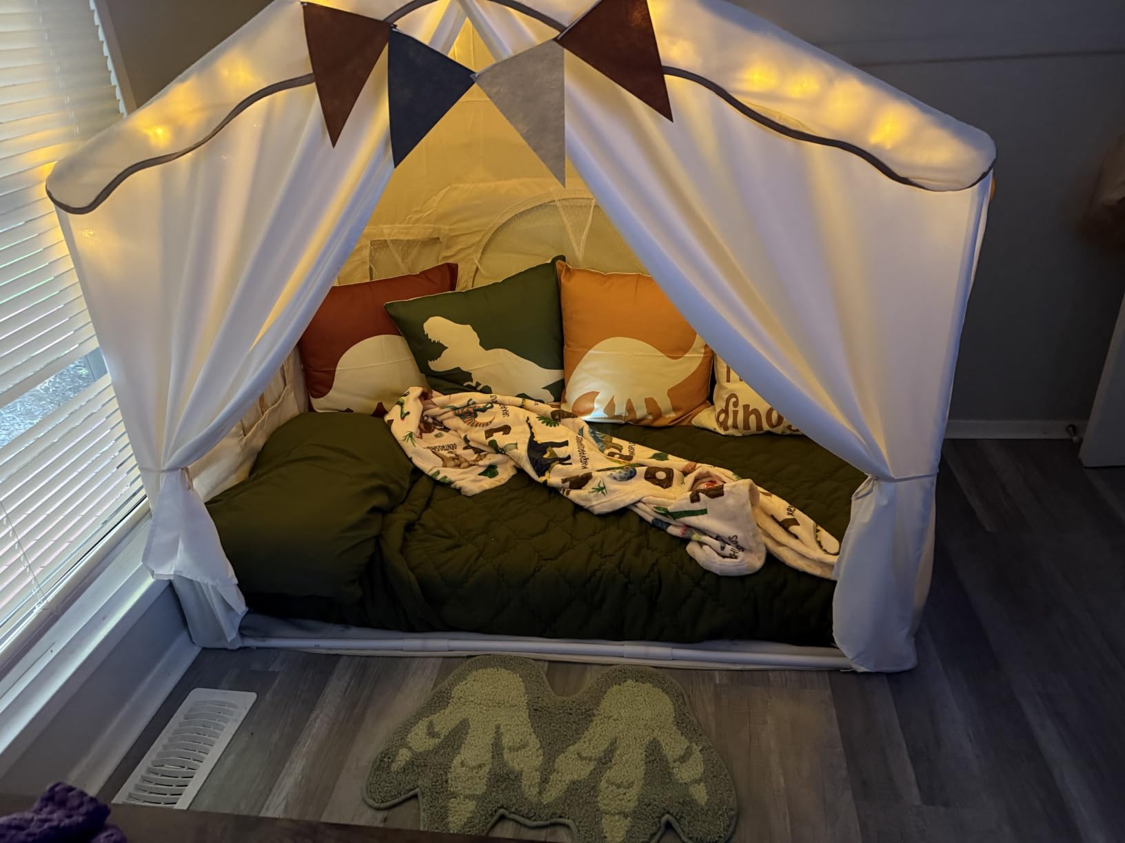 besrey 2-in-1 Kids Play Tent, Indoor Tent with Double Doors customer photo 1