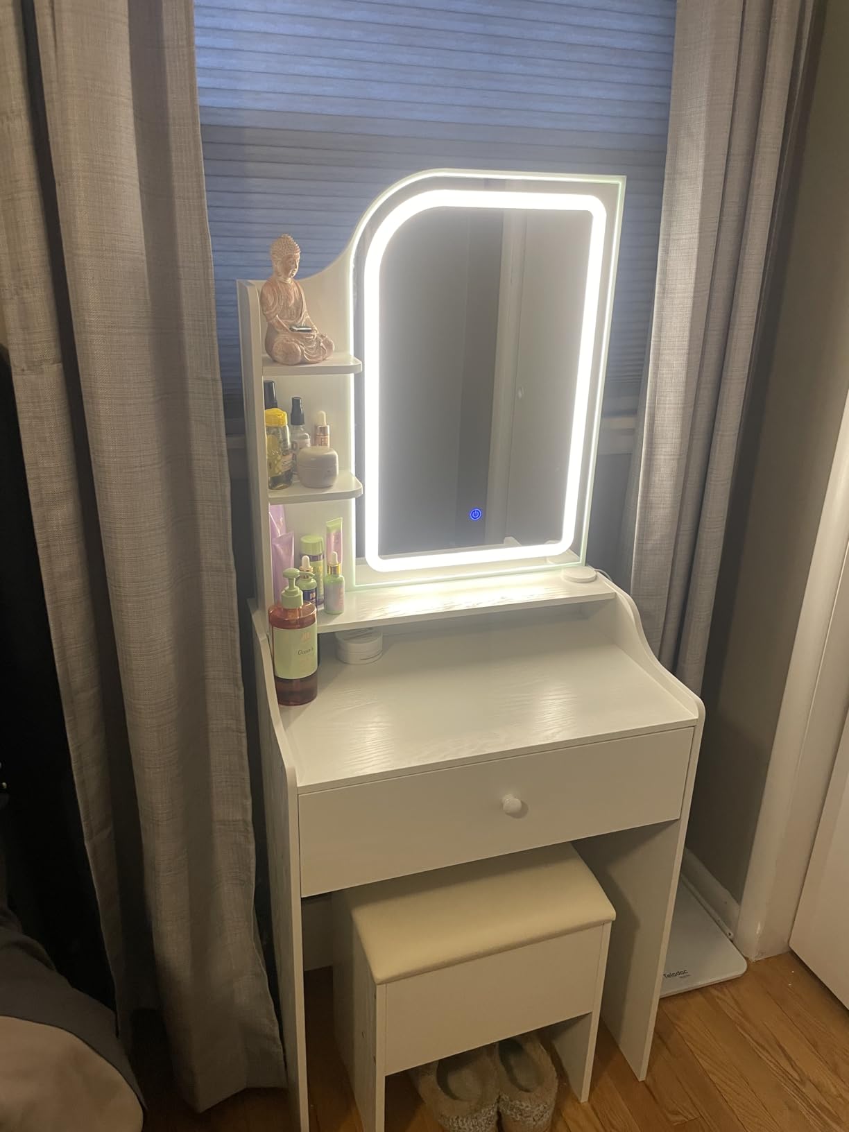 LIKIMIO Small Vanity Desk with Mirror Lights and Storage Stool customer photo 1