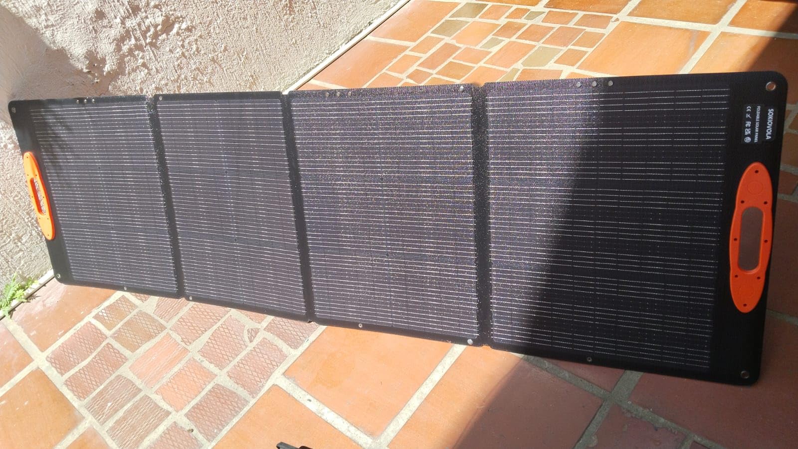 SOKIOVOLA 100W Portable Solar Panel MC-4 Foldable Solar Panel Charger Kits 18V IP68 Waterproof Lightweight and Compact for Small Power Station RV Travel Outdoor Activities customer photo 2