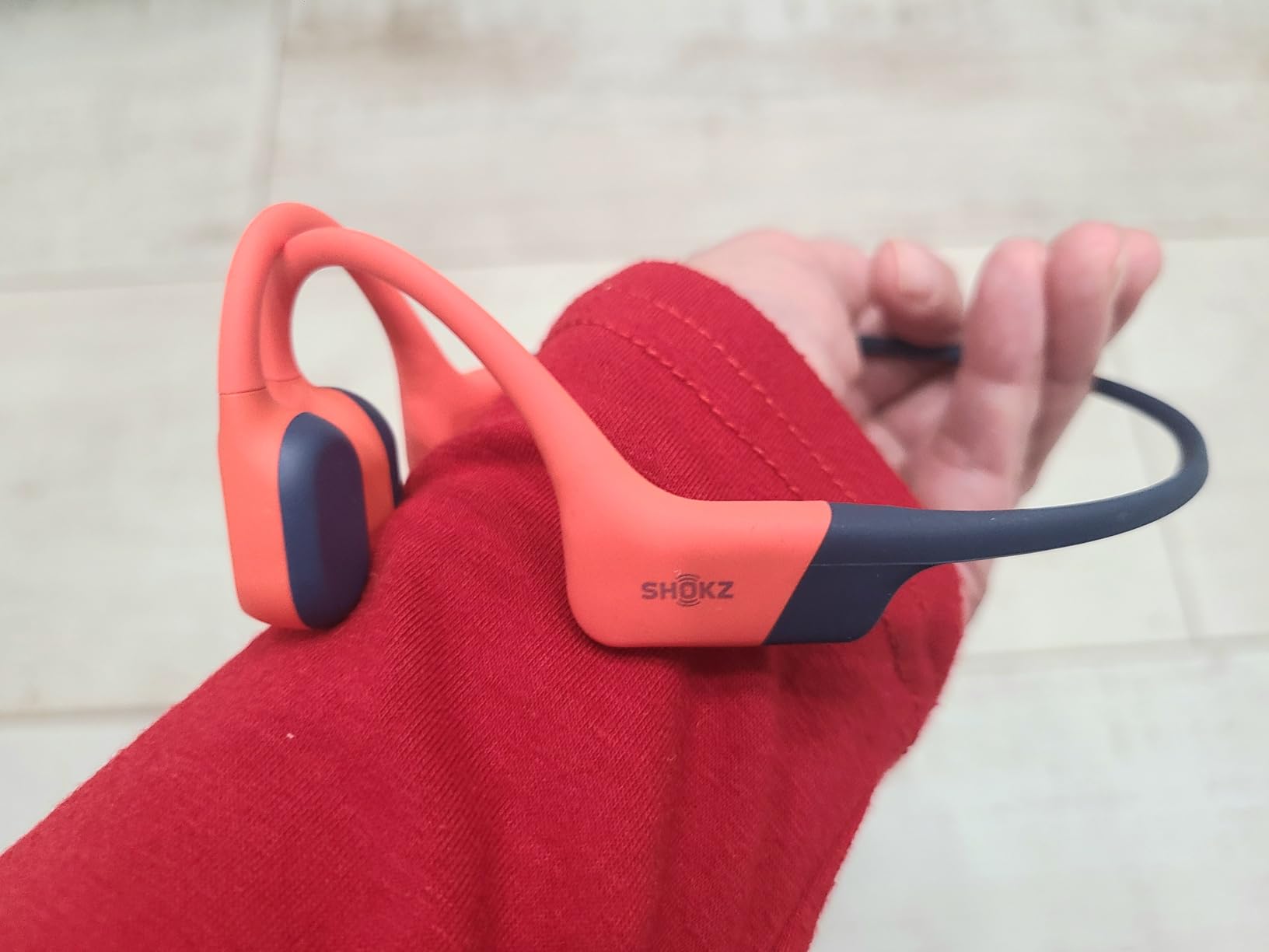 SHOKZ OpenSwim Pro Open-Ear MP3 Headphones, Grey, IP68 Waterproof, 32GB MP3 customer photo 2