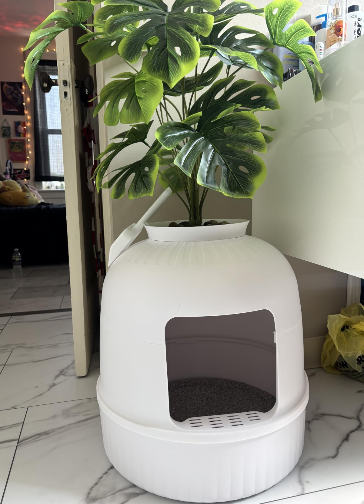 Lifewit Hidden Plant Cat Litter Box with Plastic Scoop, Black customer photo 1