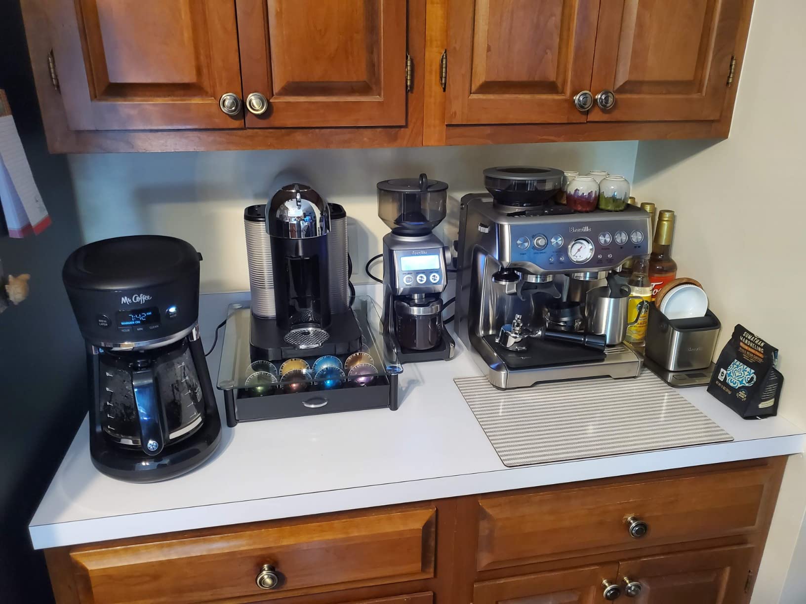 Breville BCG820OLT Smart Grinder Pro, Olive Tapenade customer photo 2