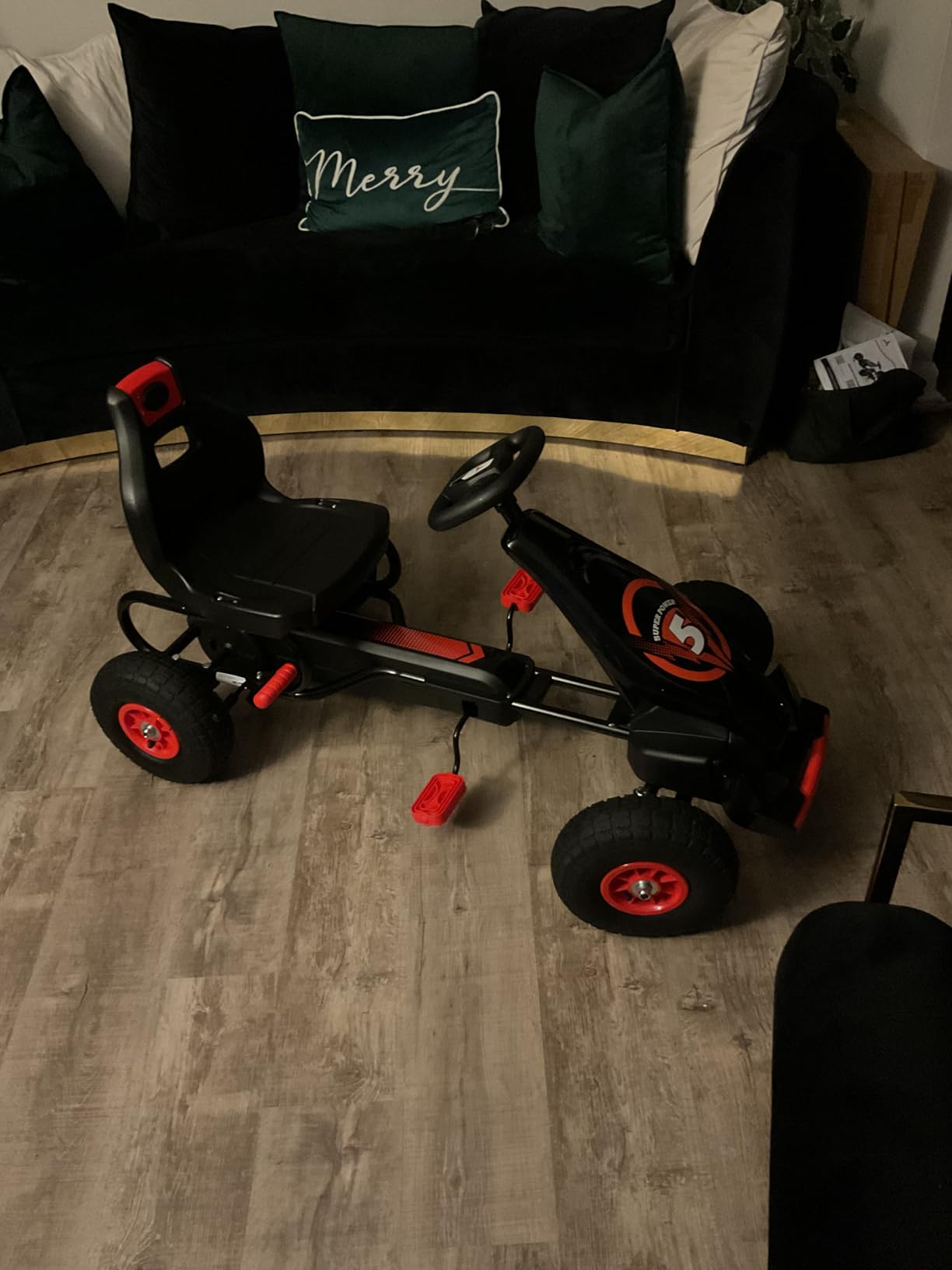 Aosom Kids Pedal Go Kart Ride-on Toy Ergonomic Comfort Ages 5-12 Green customer photo 1