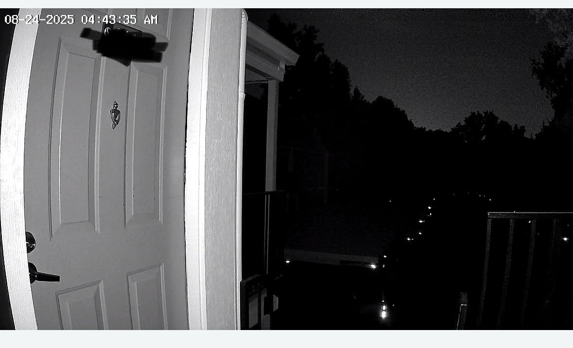XTU 2K Wireless Doorbell Camera with Chime, No Subscription, Alexa customer photo 1