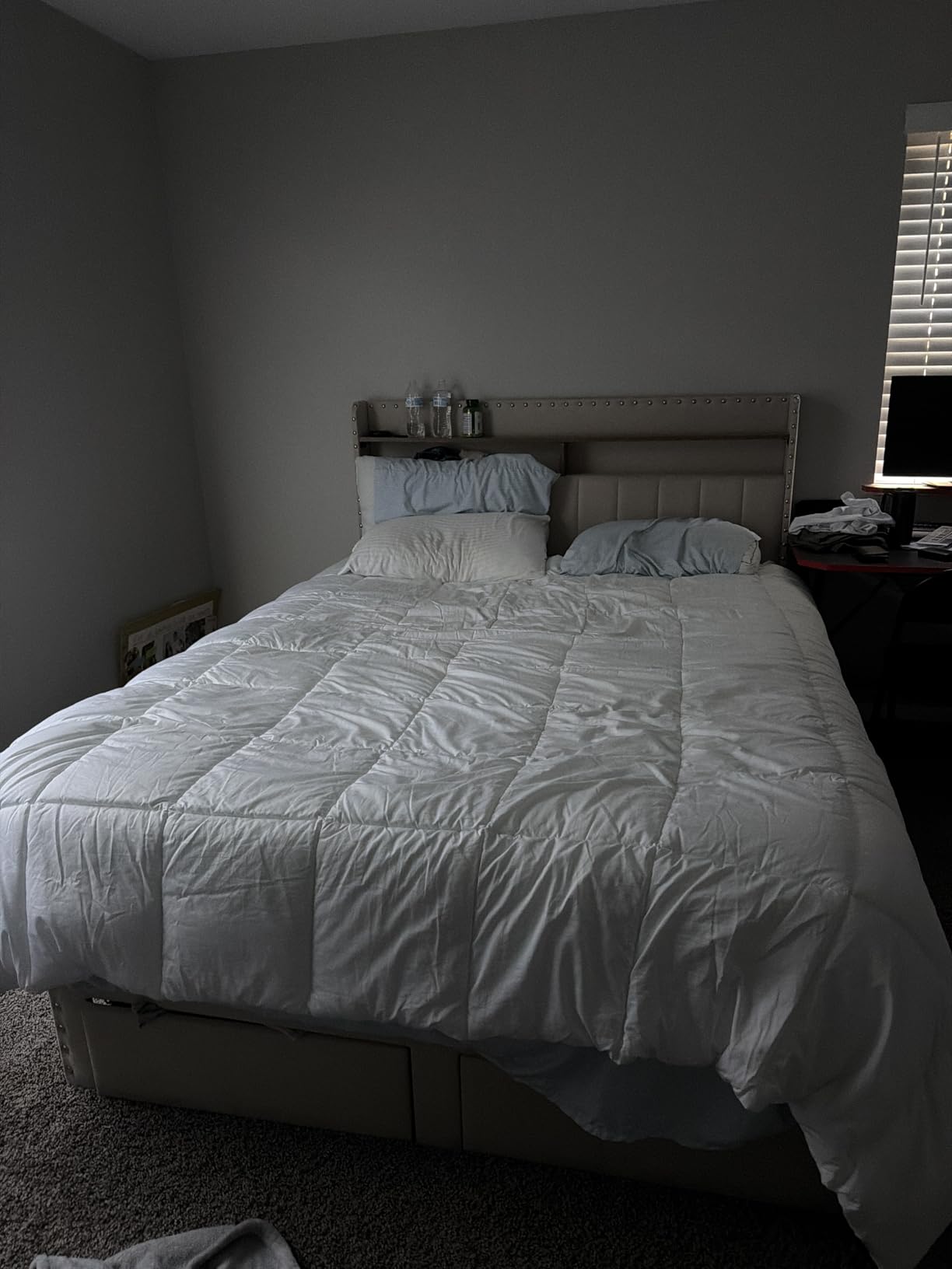 EnHomee King Size Bed Frame with Storage, 2 Drawers & 2-Tier Shelf, Beige customer photo 2
