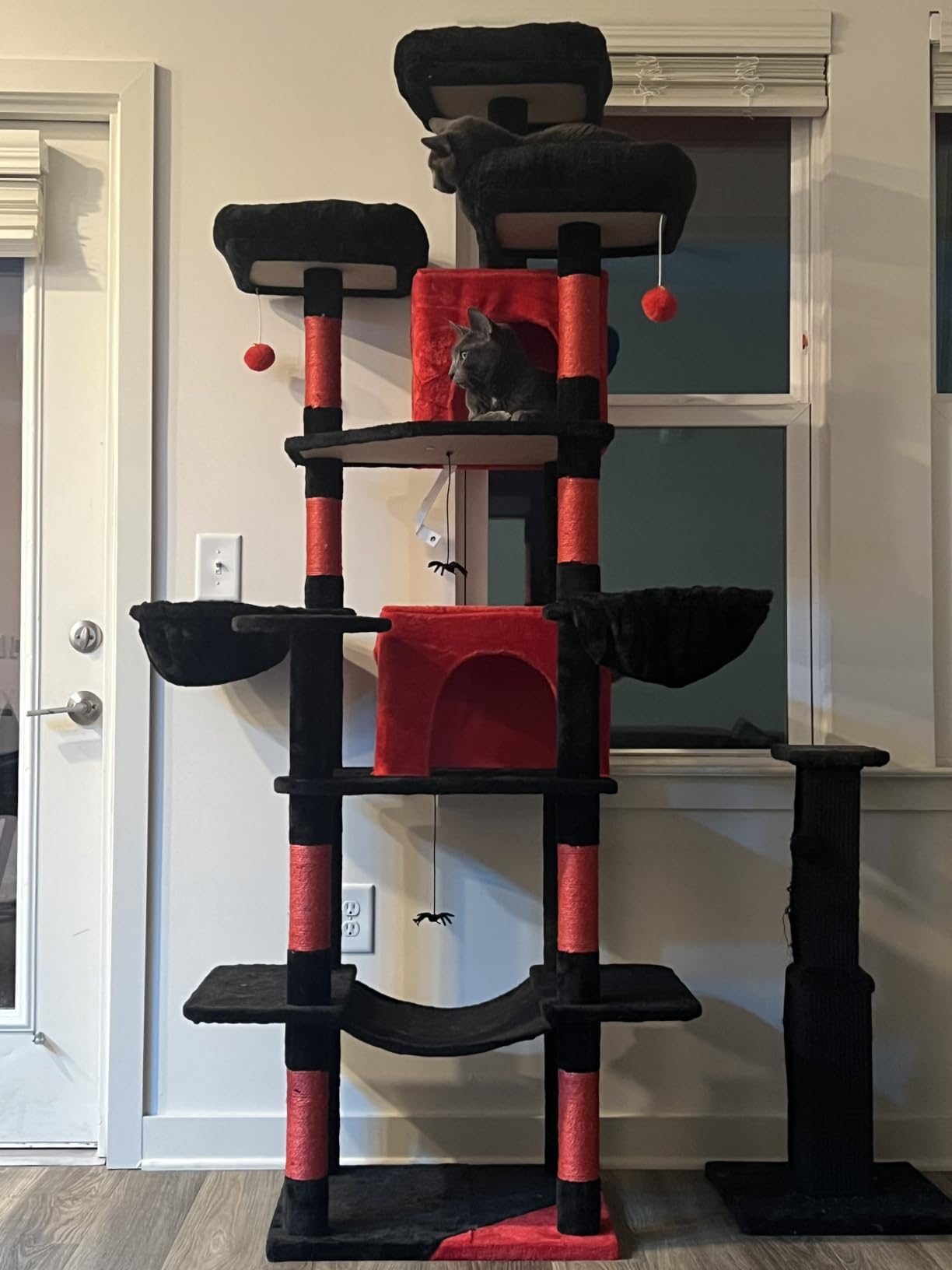 Globlazer Big XXL Cat Tower for Indoor Multiple Cats, F80, Light Grey customer photo 1