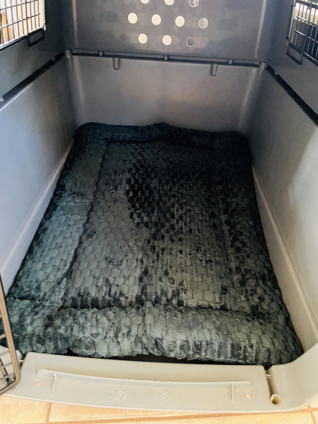 Dog Bed Mat – Soft & Comfortable Dog Kennel Pad for Crate – Durable Crate Bed & Mat for Dogs & Cats – Ideal for Crate, Kennel, and Home Use customer photo 2