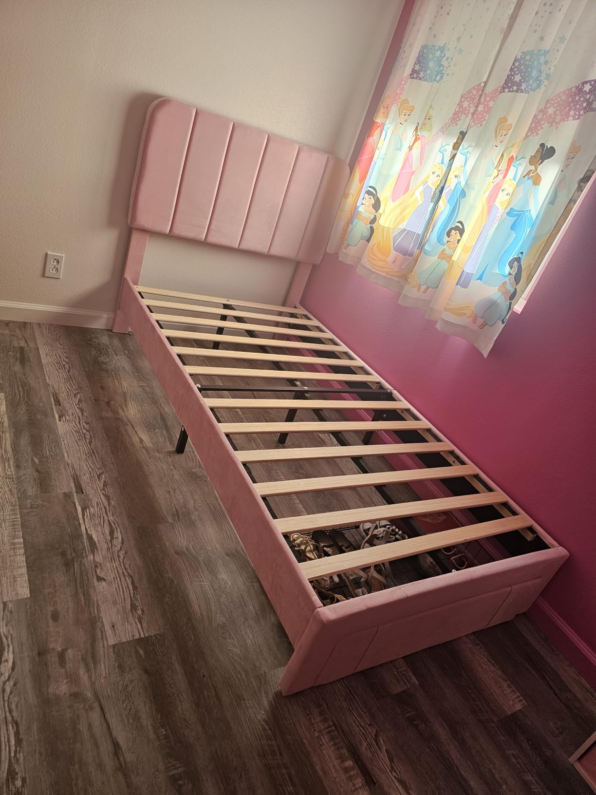 VECELO King Size Upholstered Bed Frame with 4 Drawers and Headboard, Velvet Platform Storage Bedframe, Wooden Slats Support, No Box Spring Needed,Bone Beige customer photo 1