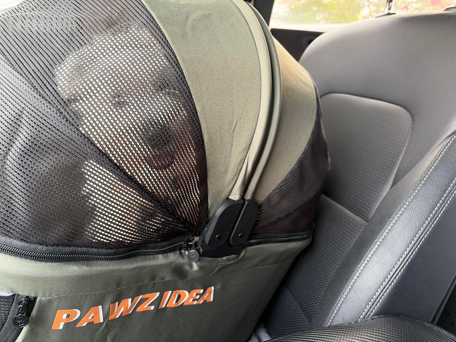 PAWZIDEA Portable Dog Crate for Car Travel, Medium & Large Dogs Up to 80lbs customer photo 2