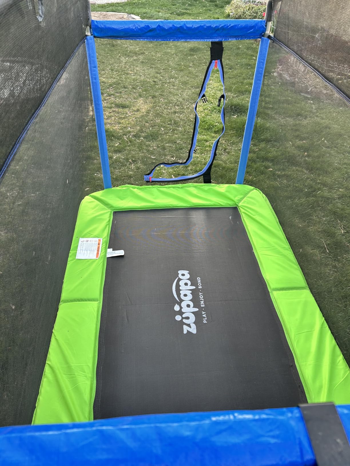 Zupapa 4X6FT Rectangle Trampoline with Basketball Hoop, and Safety Net - Indoor/Outdoor Kids Trampoline for Toddlers Ages 3-6, 220LBS Capacity, Heavy-Duty Galvanized Steel Frame customer photo 1