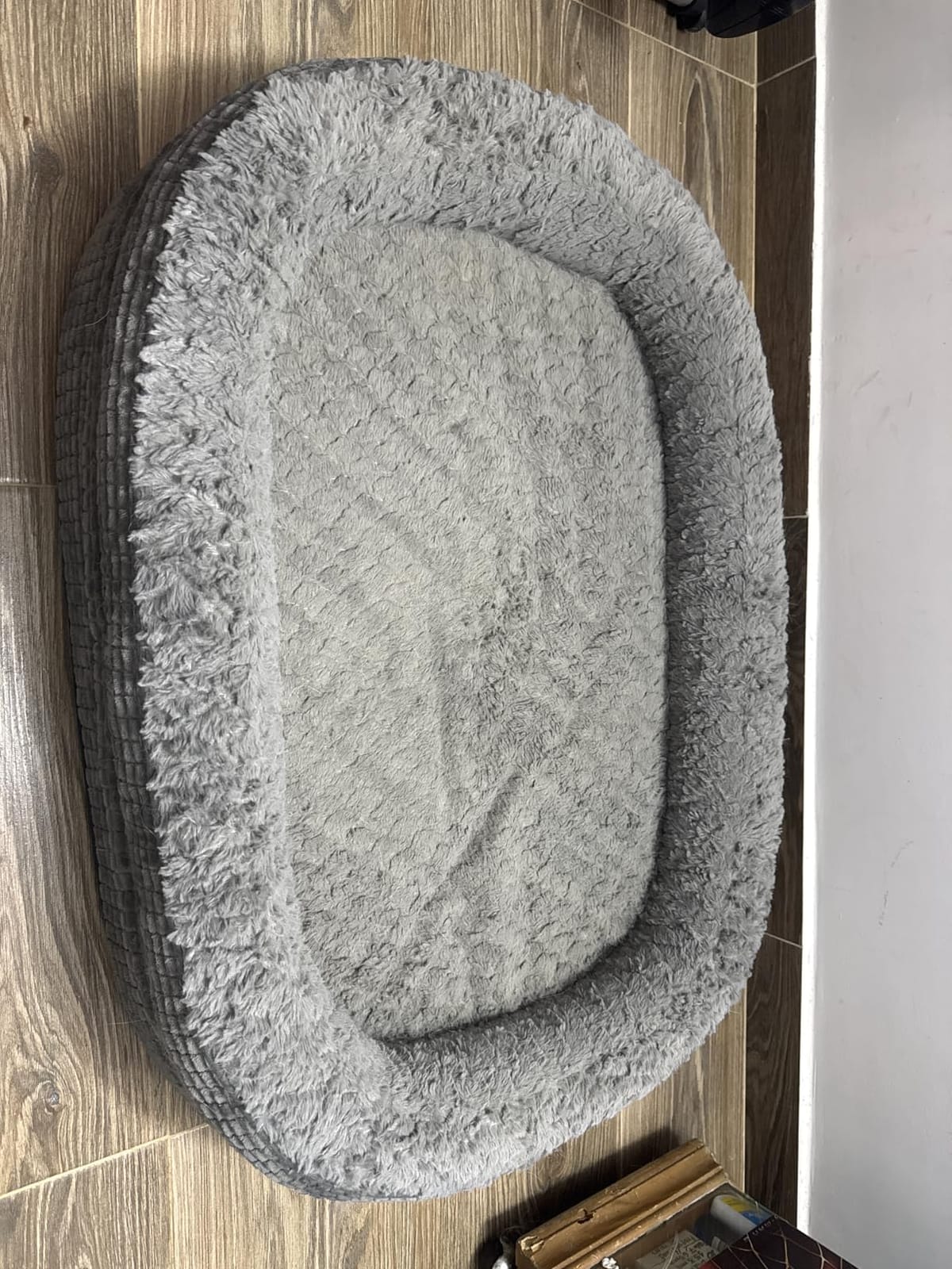 JOEJOY XL Orthopedic Dog Bed for Large Dogs, 360° Oval Bolster, 42