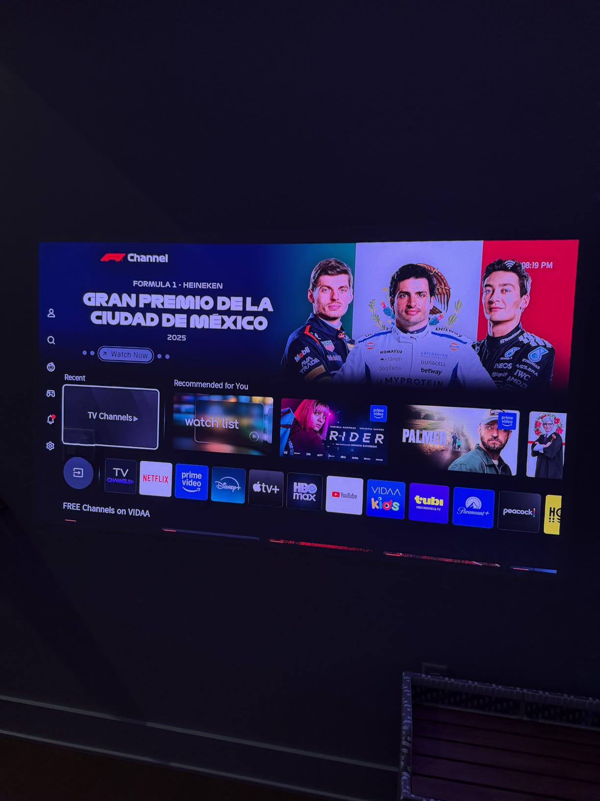 Hisense M2 Pro, Triple Laser Smart Portable Lifestyle Projector, 4K UHD, 65” – 200”, 1,300 Lumens, Dolby Vision,Optical Zoom, Intelligent Screen Adjustments, Vidaa OS, Netflix Included customer photo 1