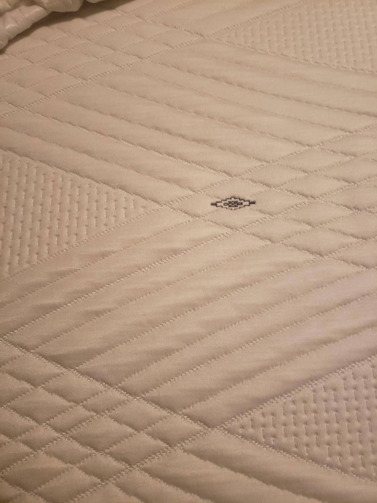King Size Mattress Topper Viscose Made from Bamboo, Extra Thick Quilted Pillow Top, Naturally Cooling & Breathable for Hot Sleepers, Back Pain Relief, Deep Pocket Skirt Fits 6-18