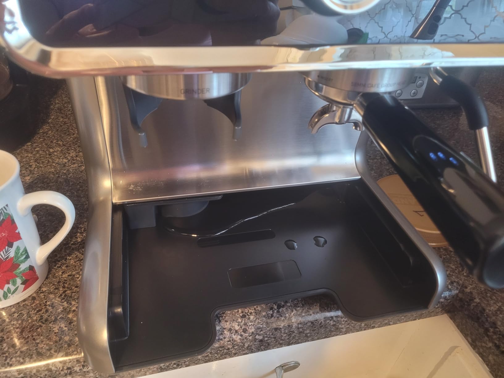 EUHOMY Automatic Espresso Machine with Built-in Grinder and Milk Frother customer photo 2