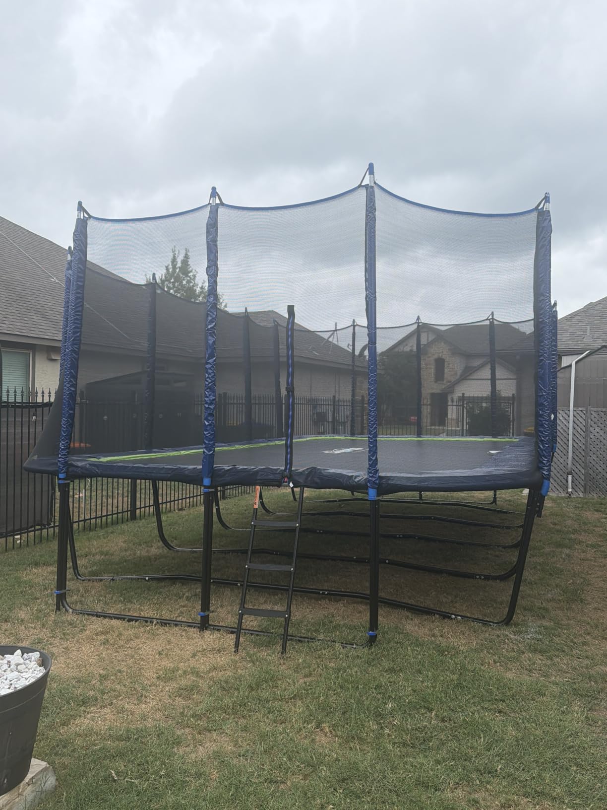 Zupapa 2500LBS Weight Capacity Rectangle Trampoline 13x23FT Outdoor Square Gymnastics Trampolines with 10-Year Quality Assurance for Kids Adults Large Commercial Grade Rectangular Pro Trampoline customer photo 2